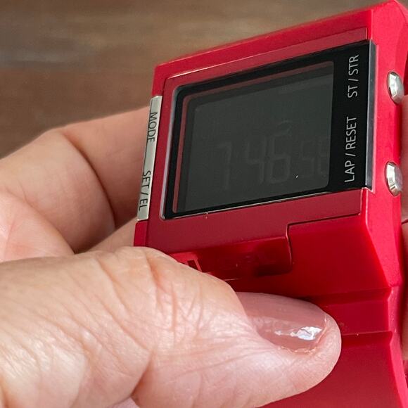 DIESEL Red Digital Sports Chronograph Watch 38mm DZ-7133 Working/Tested - Picture 12 of 12